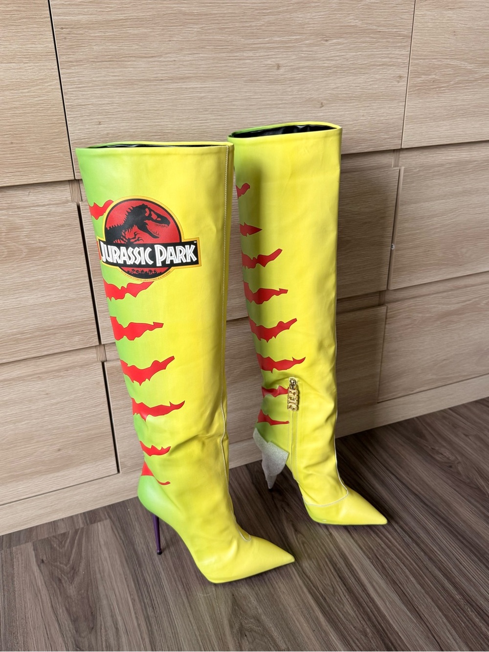 GCDS x Jurassic Park Neon Yellow Knee-High Stiletto Boots EU 39 Never Worn